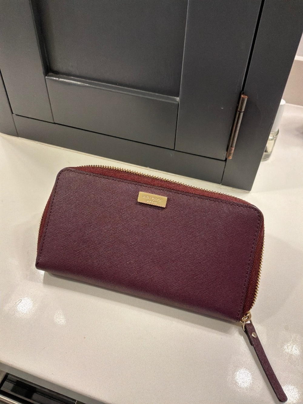 Kate Spade New York Burgundy Zipper Leather Wallet EUC
